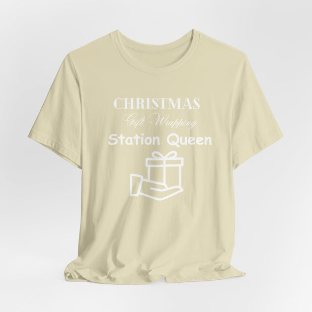 Christmas wrapping Queen t shirt